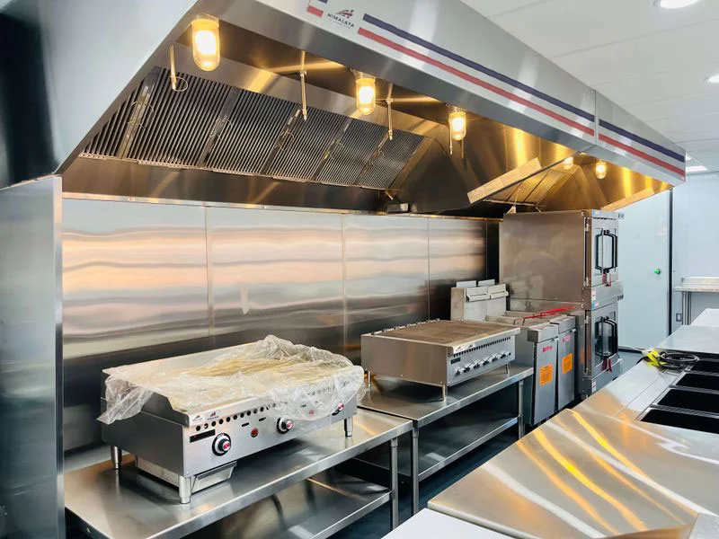 Hướng dẫn chi tiết về an toàn phòng chống cháy nổ trong bếp tập thể nhà máy, bếp nhà hàng, bếp trường học
